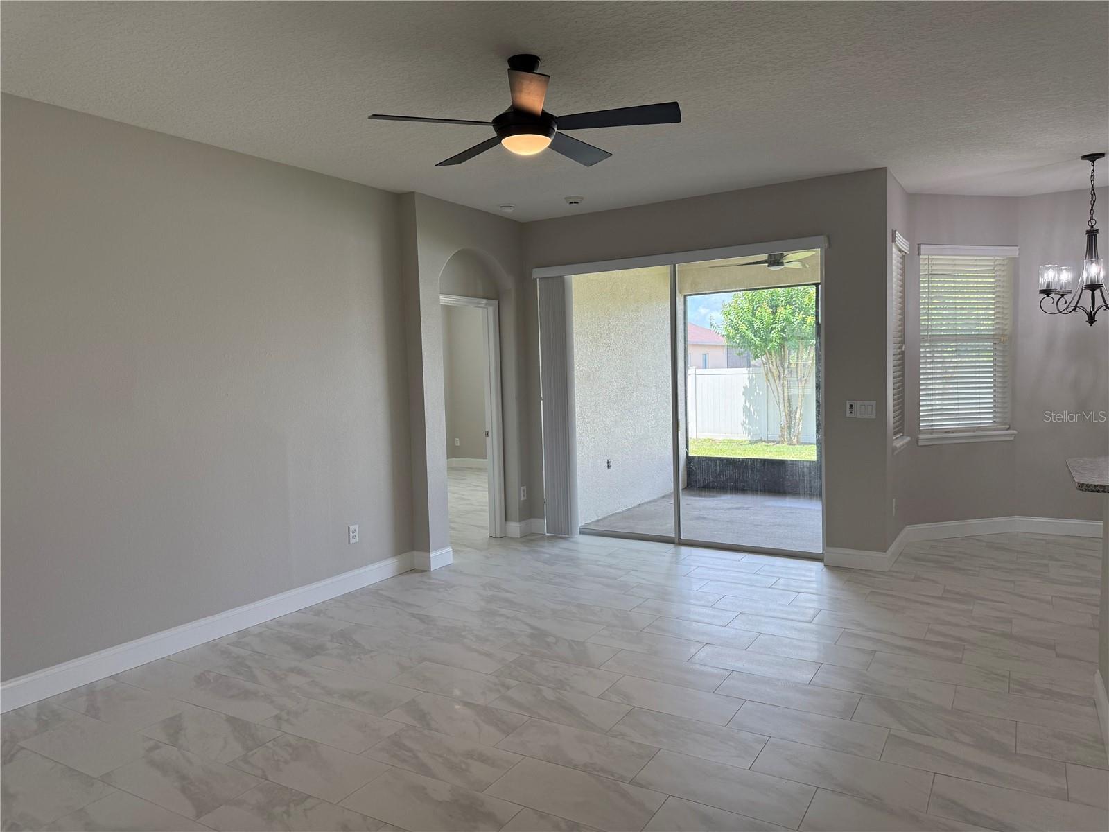 CYPRESS HEAD AT THE ENCLAVE - Residential Lease