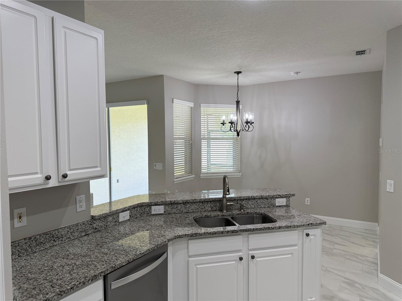 CYPRESS HEAD AT THE ENCLAVE - Residential Lease