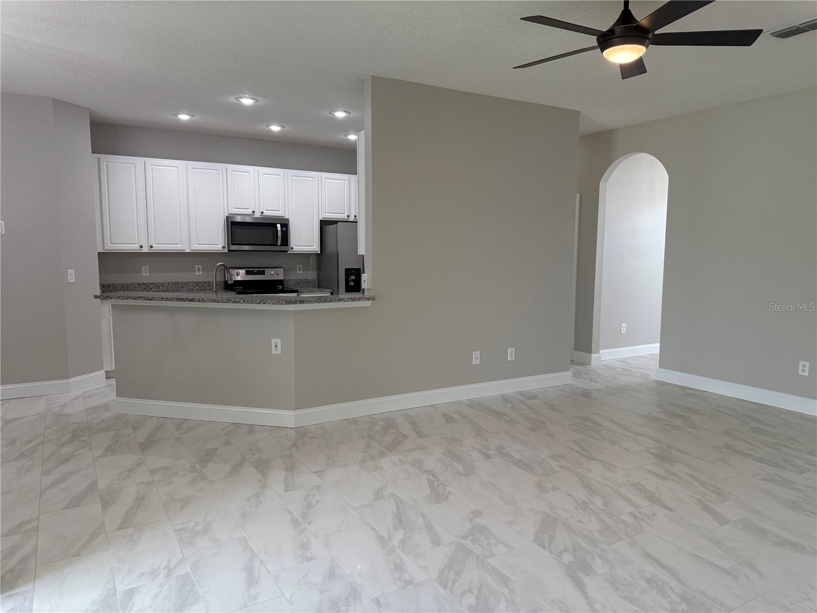 CYPRESS HEAD AT THE ENCLAVE - Residential Lease