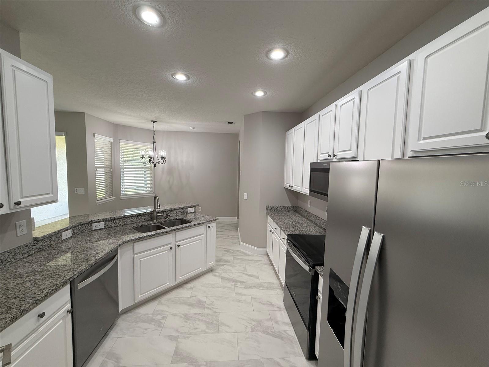 CYPRESS HEAD AT THE ENCLAVE - Residential Lease
