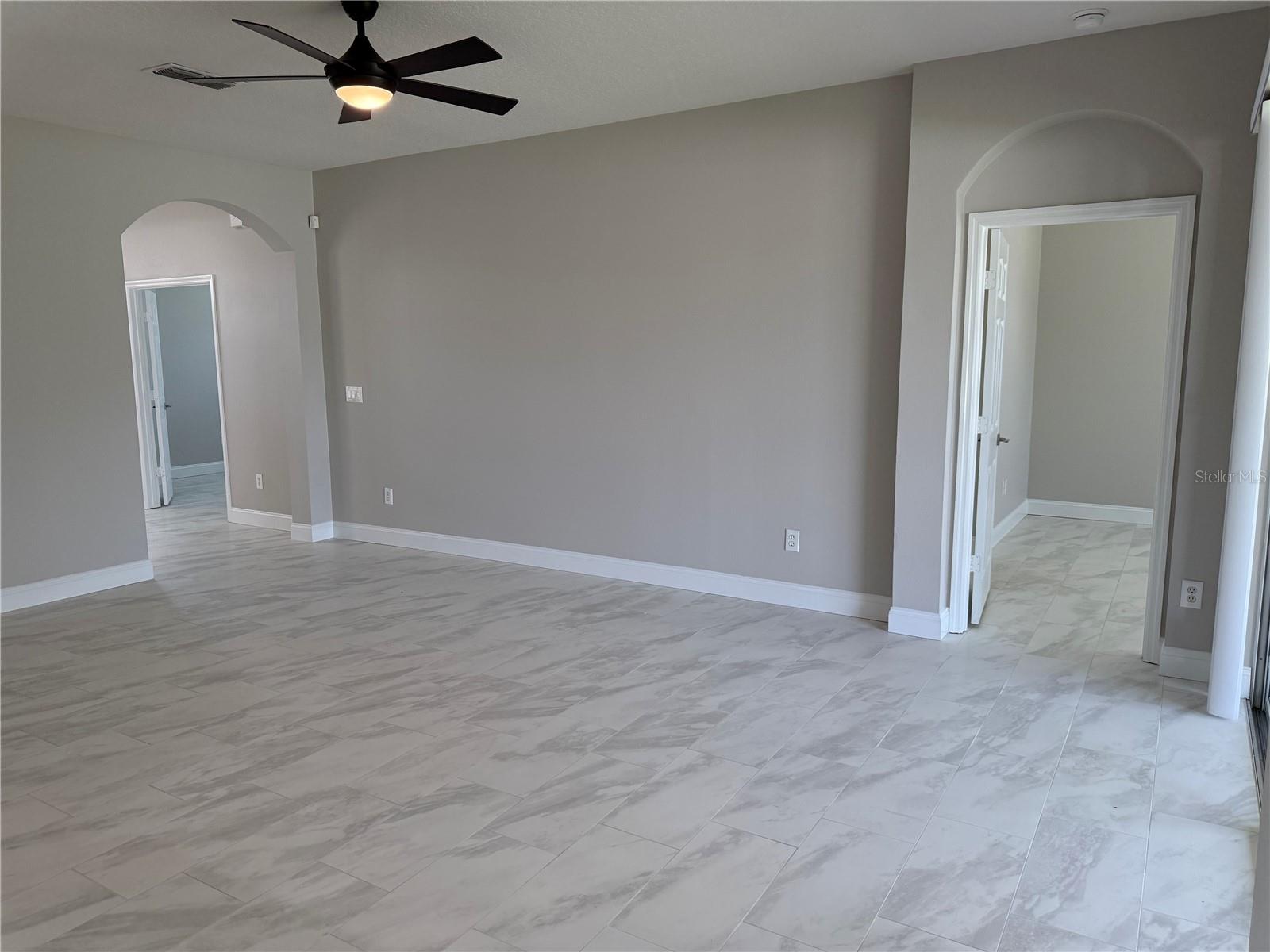 CYPRESS HEAD AT THE ENCLAVE - Residential Lease