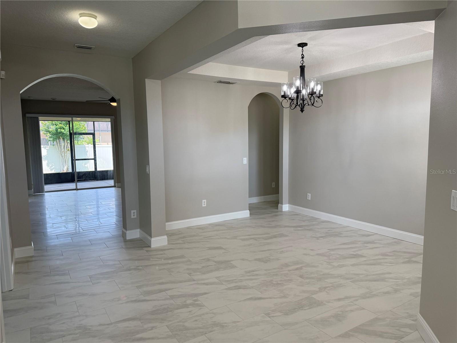 CYPRESS HEAD AT THE ENCLAVE - Residential Lease