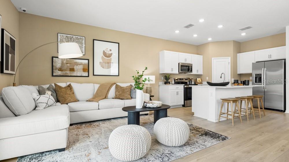 TOWNS AT TIBURON - Residential