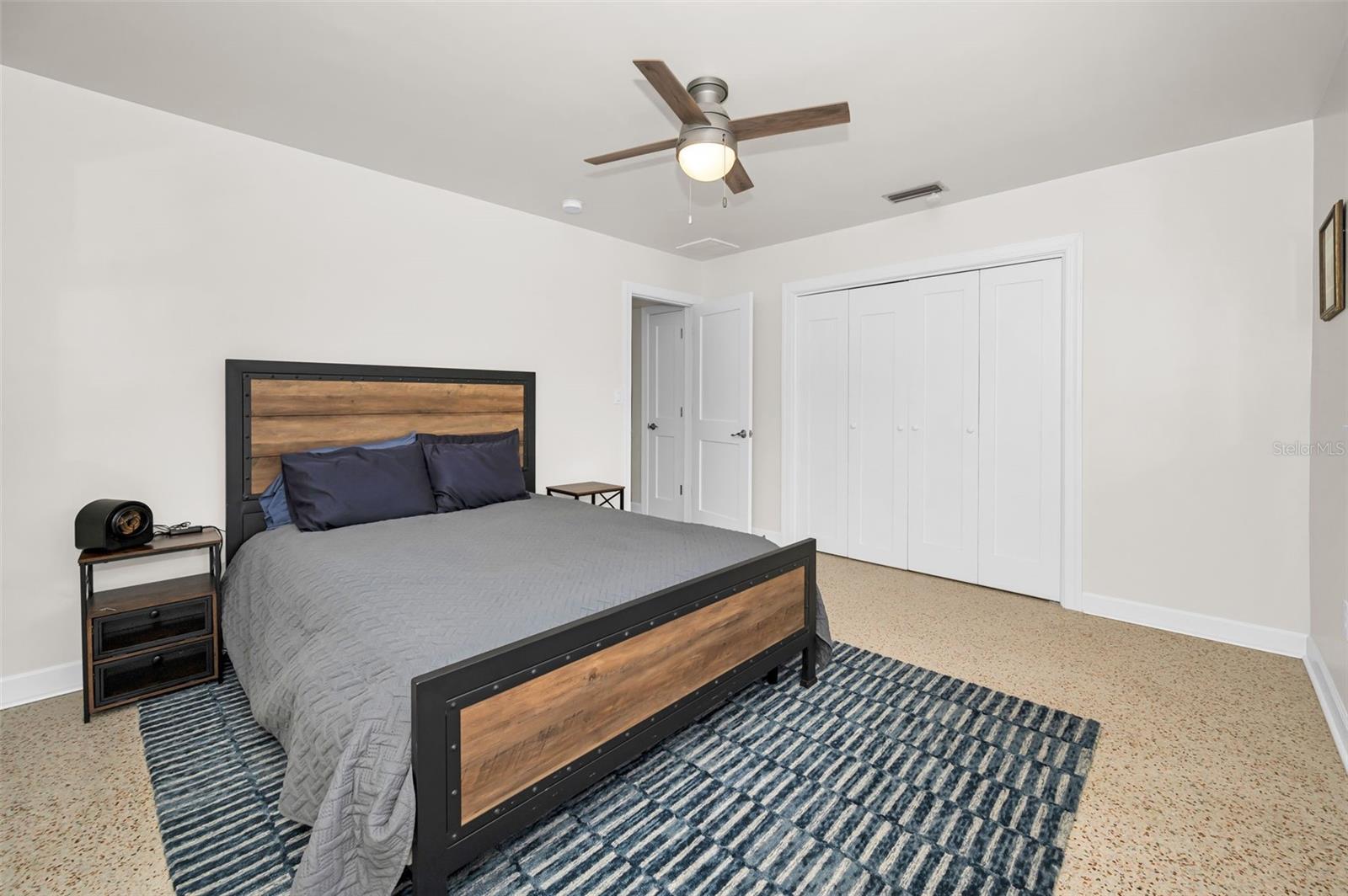 SEA BREEZE ISLAND - Residential