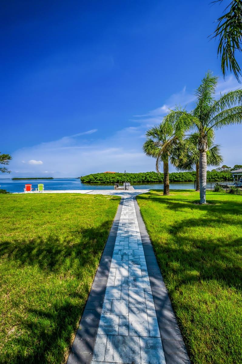 SEA BREEZE ISLAND - Residential