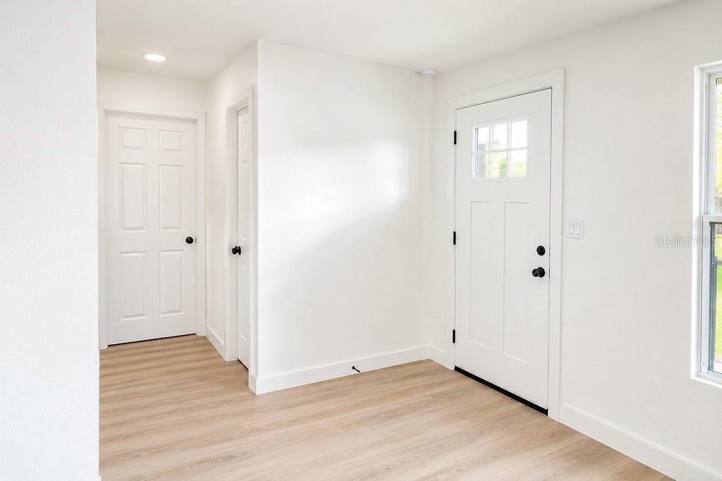 RICHMOND HEIGHTS - Residential