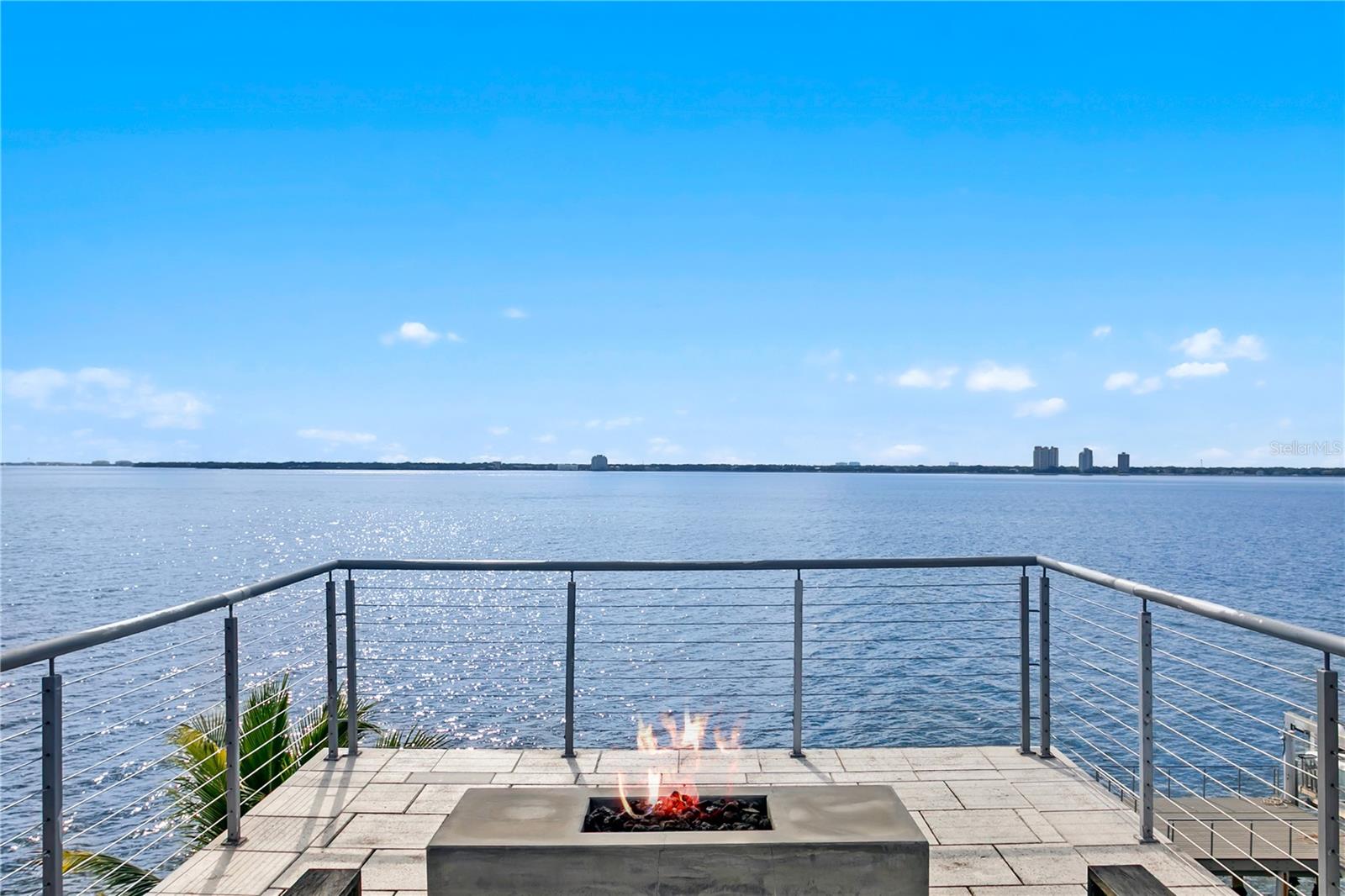 DAVIS ISLANDS REP OF PT O - Residential