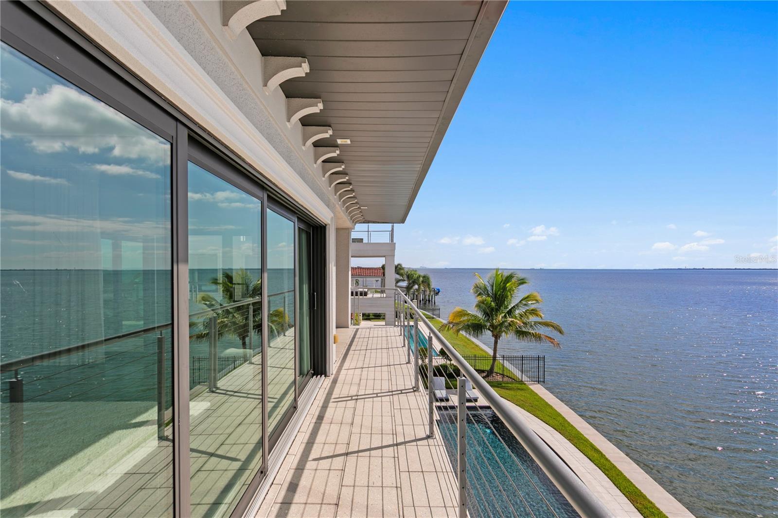 DAVIS ISLANDS REP OF PT O - Residential