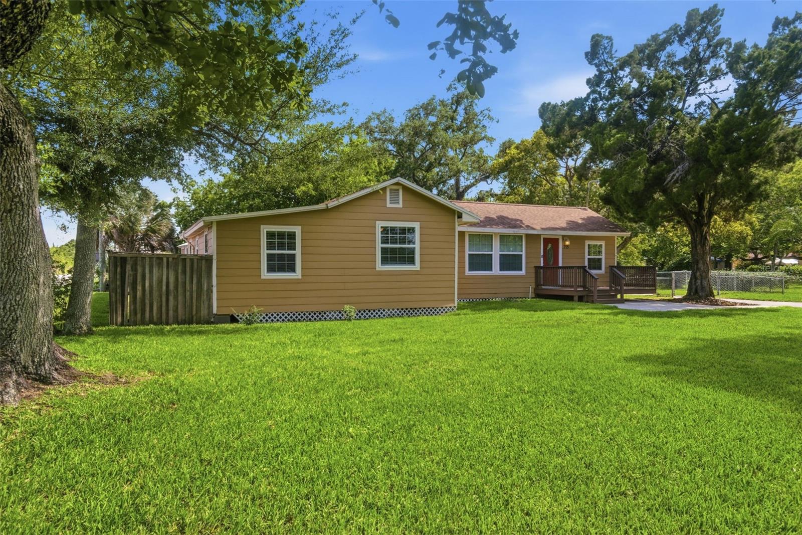 RUSSELLS ADD FORT REED - Residential