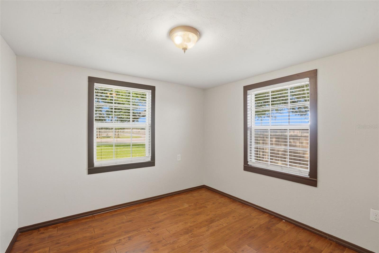RUSSELLS ADD FORT REED - Residential