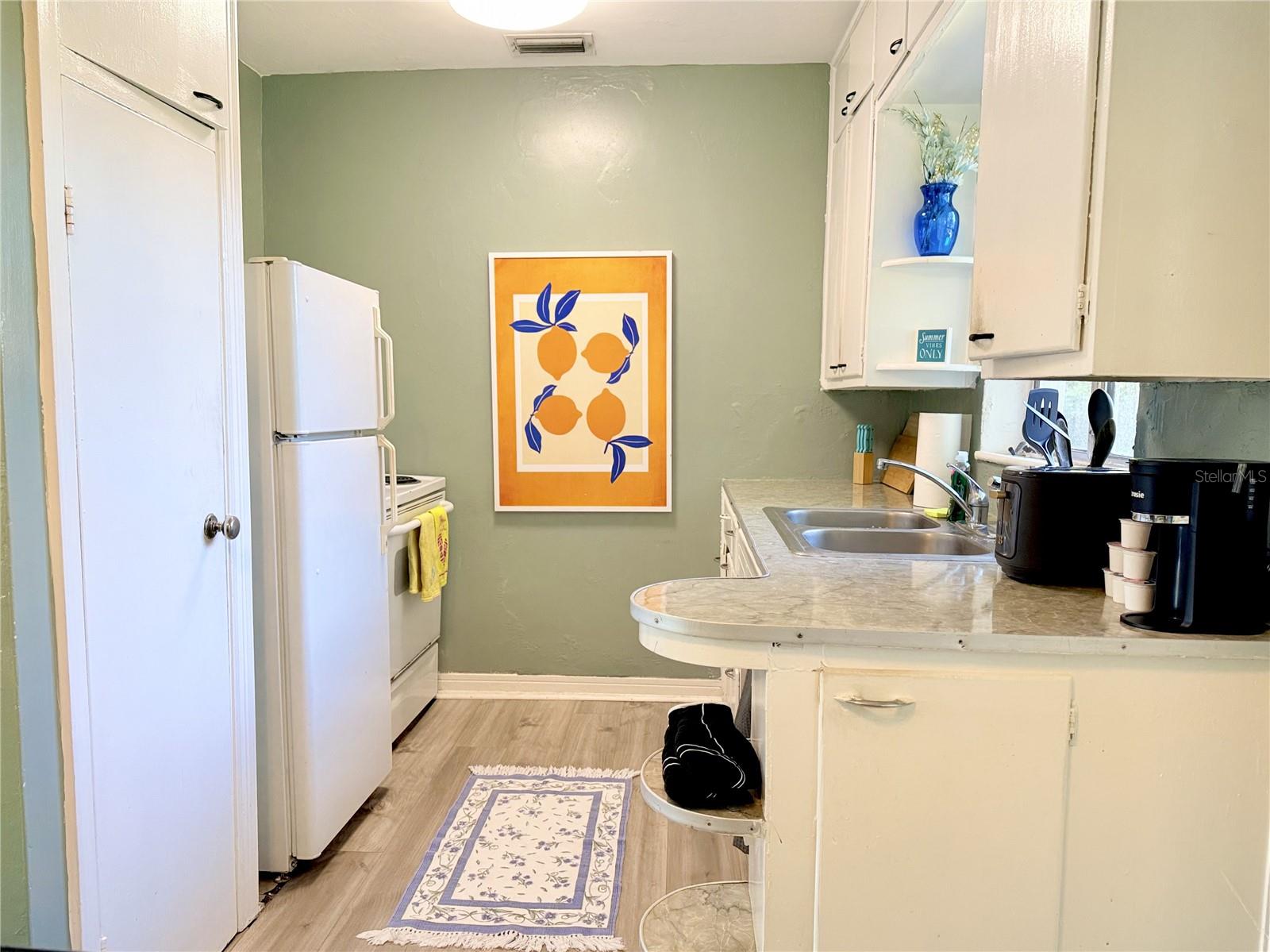 VETERAN PARK - Residential Income