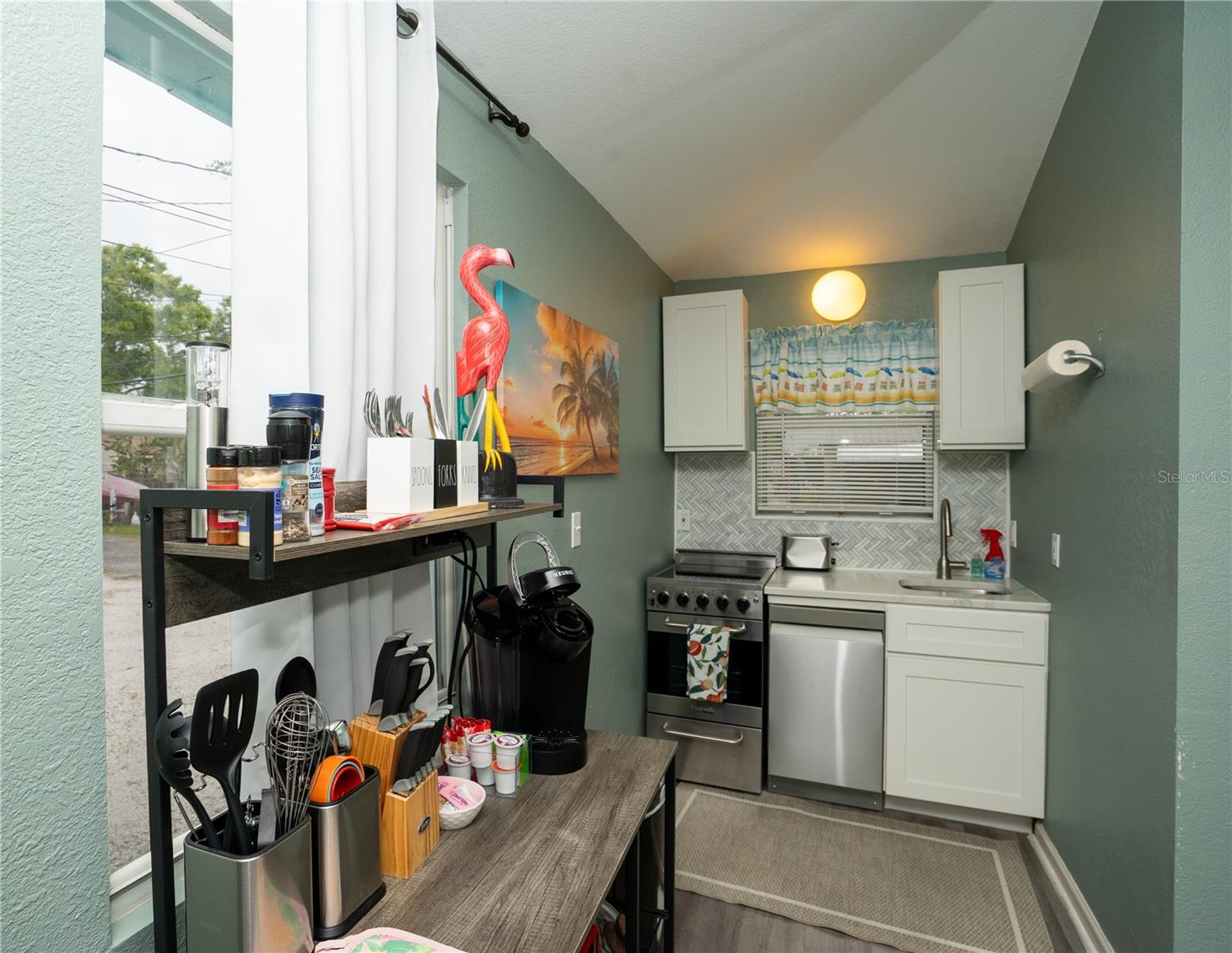 VETERAN PARK - Residential Income