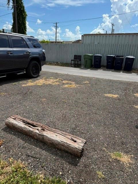 305 SOUTH WESTLAND A CONDOMINI - Residential Lease