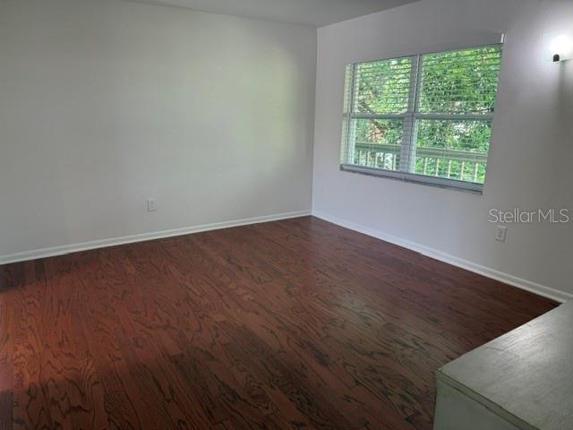 305 SOUTH WESTLAND A CONDOMINI - Residential Lease