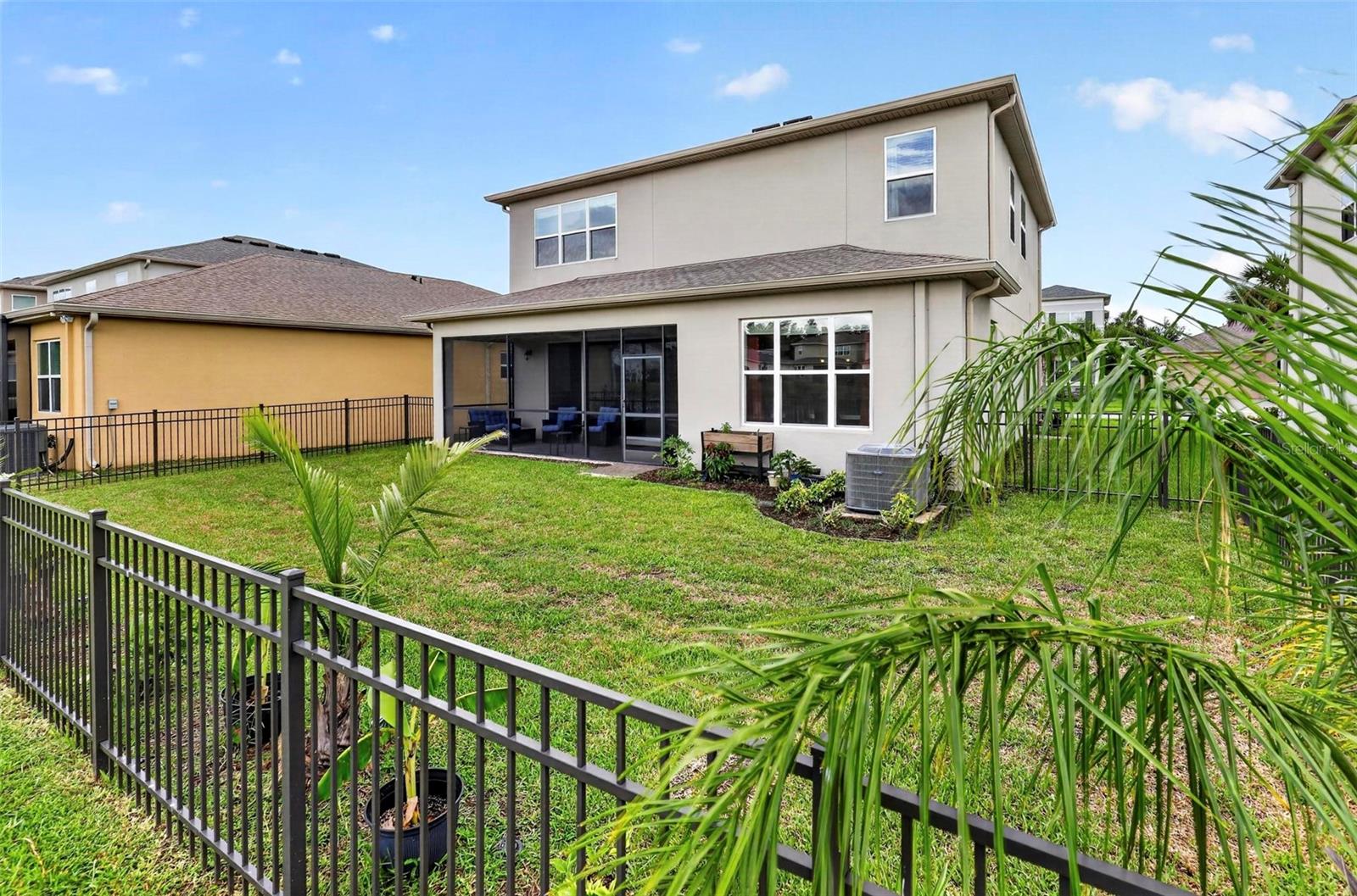 WINDING RIDGE - Residential