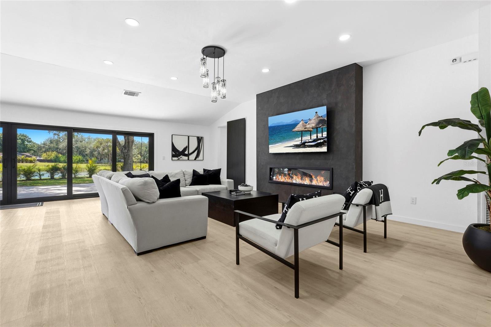MILL CREEK PH I - Residential