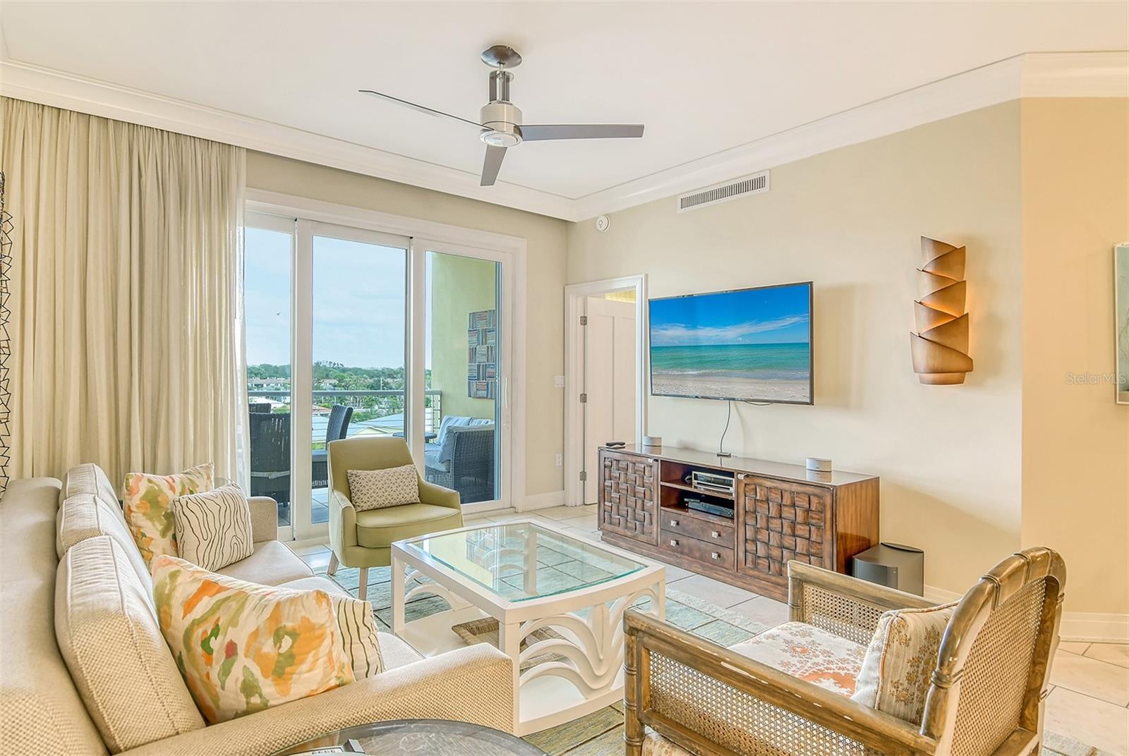 SIESTA KEY BEACH RESIDENCES - Residential