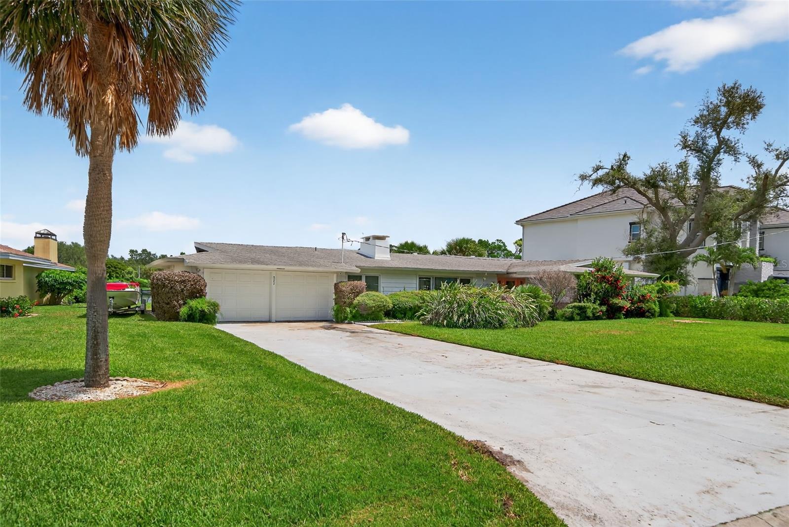 INDIAN BEACH - SAPPHIRE SHORES - Residential