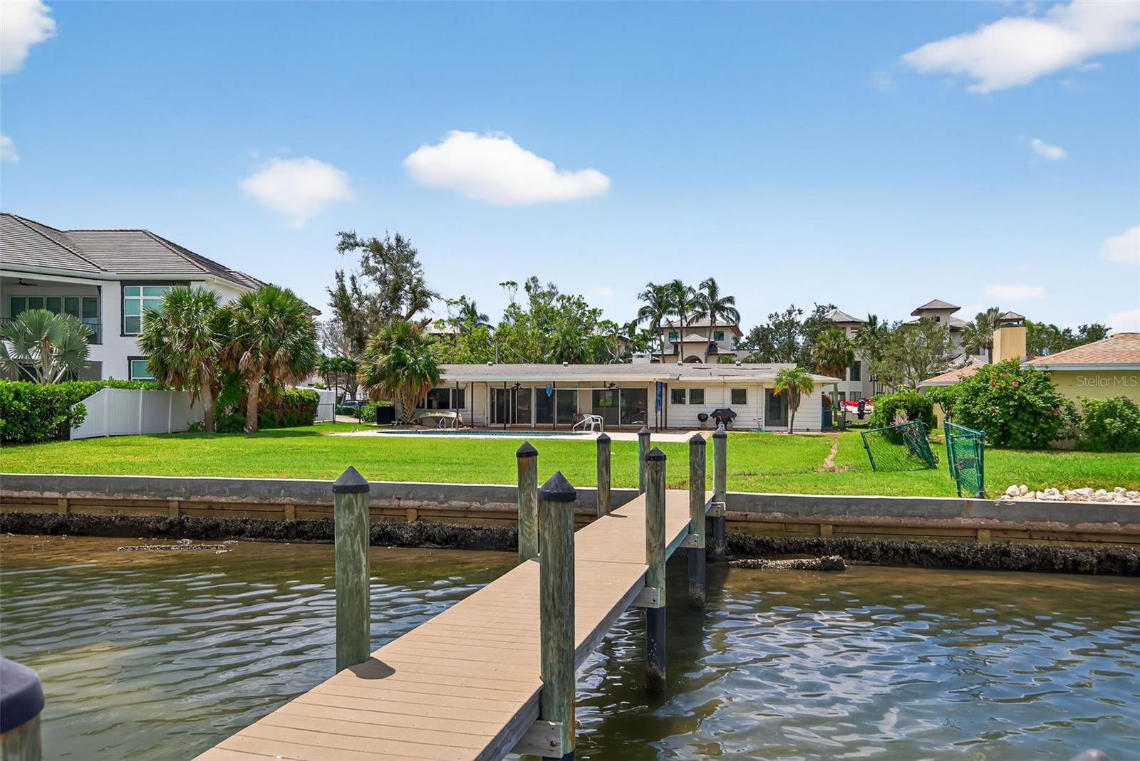 INDIAN BEACH - SAPPHIRE SHORES - Residential