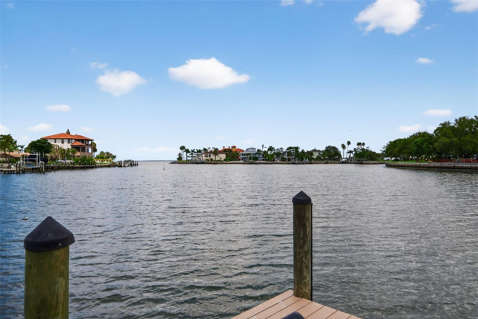 INDIAN BEACH - SAPPHIRE SHORES - Residential