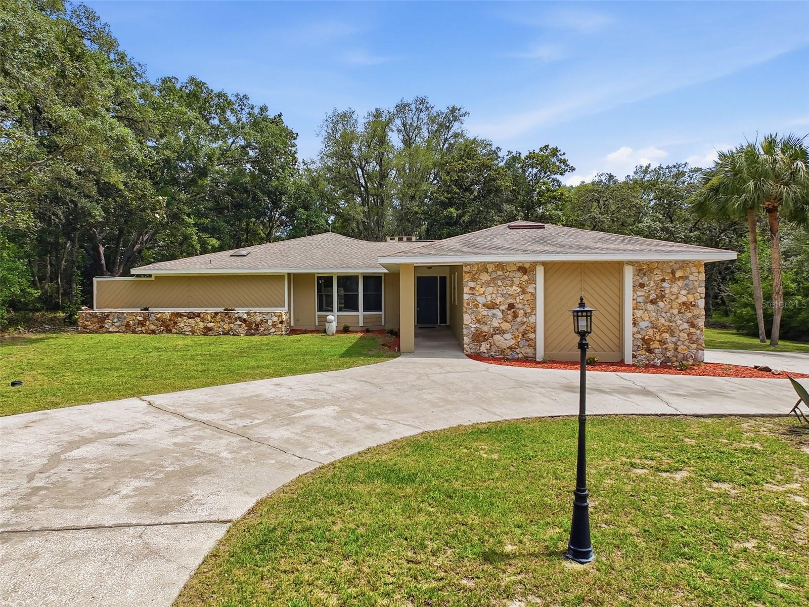CITRUS HILLS 1ST ADD - Residential