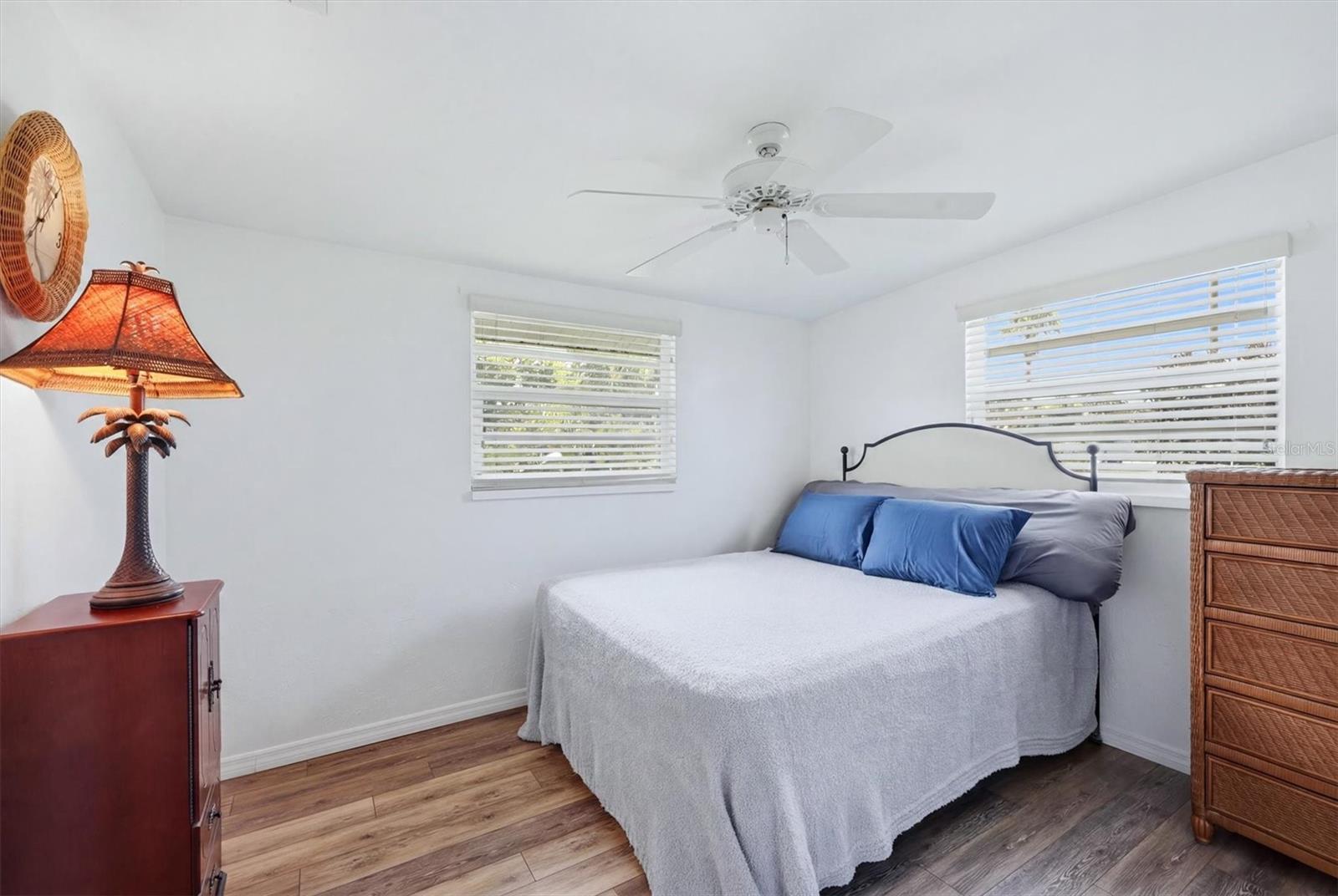 HORTON ESTATES THE - Residential