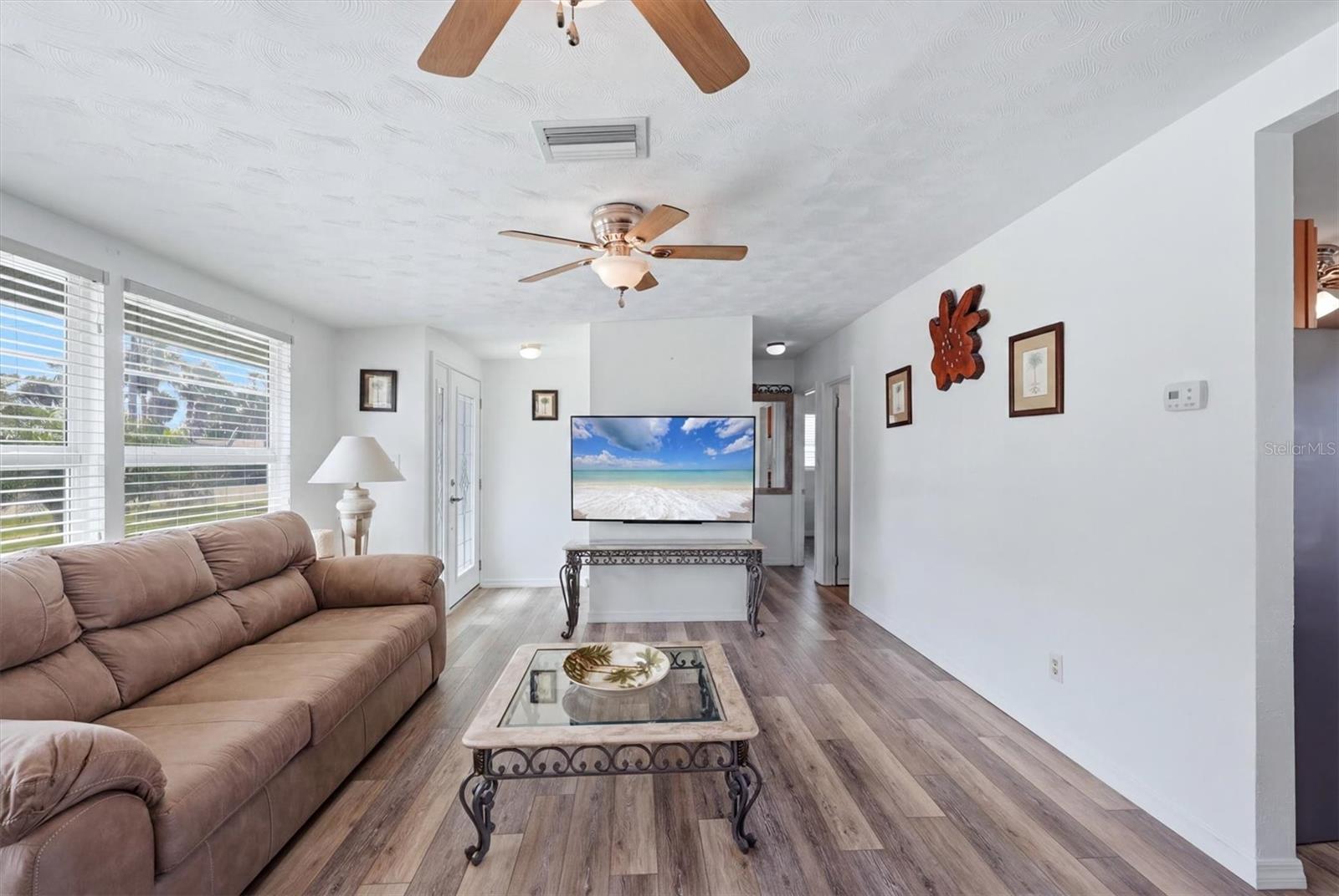 HORTON ESTATES THE - Residential