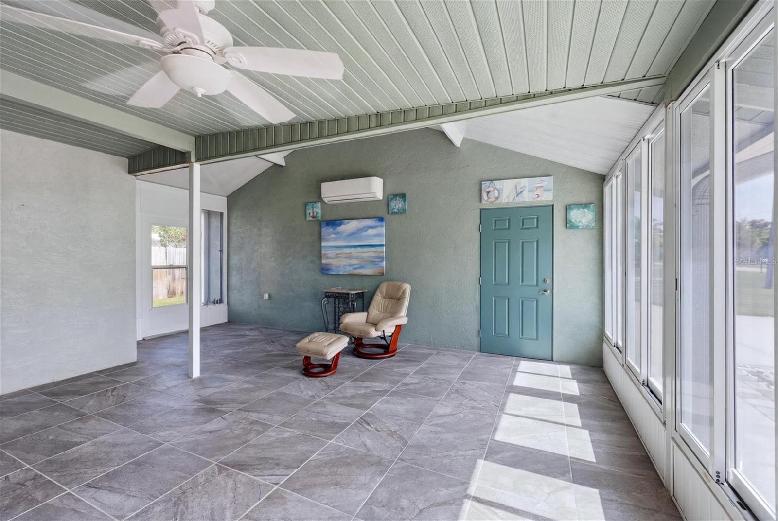 HORTON ESTATES THE - Residential