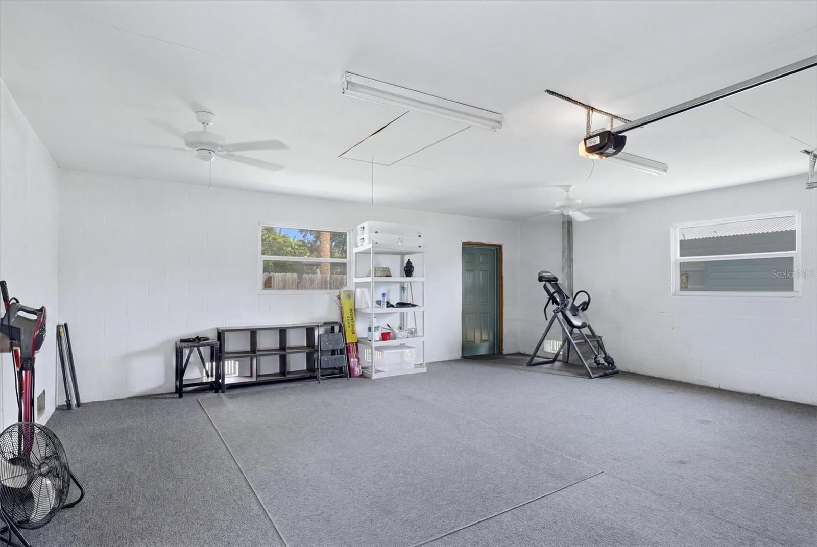 HORTON ESTATES THE - Residential