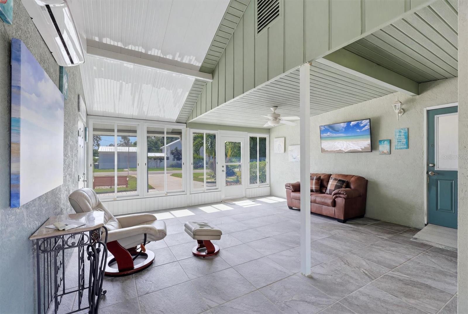HORTON ESTATES THE - Residential