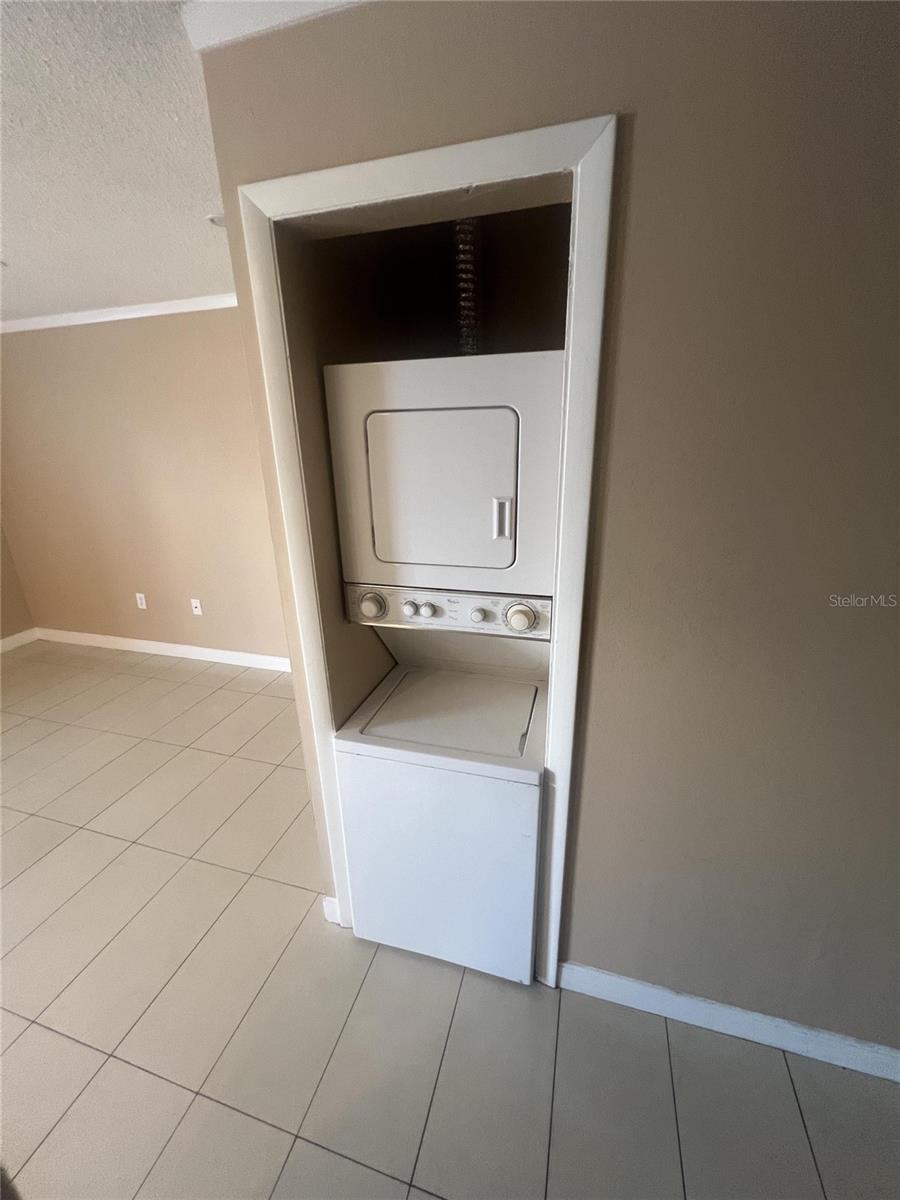 BVL UNIT 01 - Residential Lease