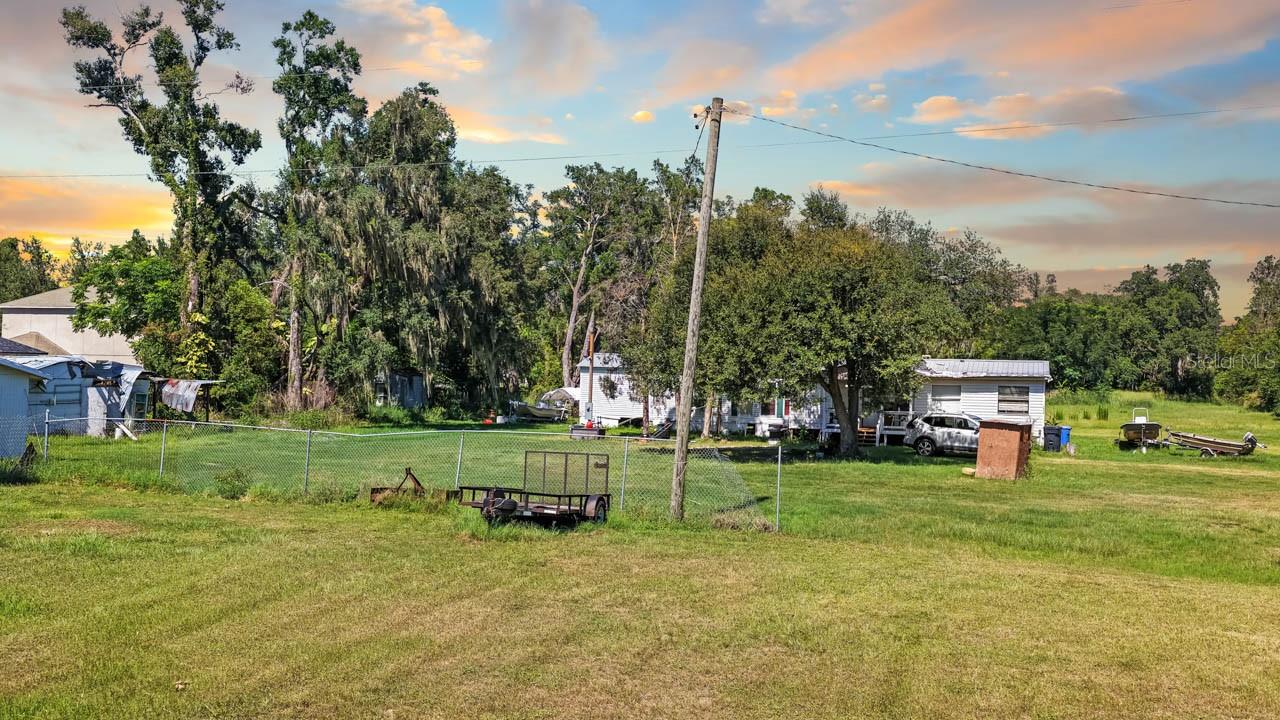 LAS BRISAS - Residential