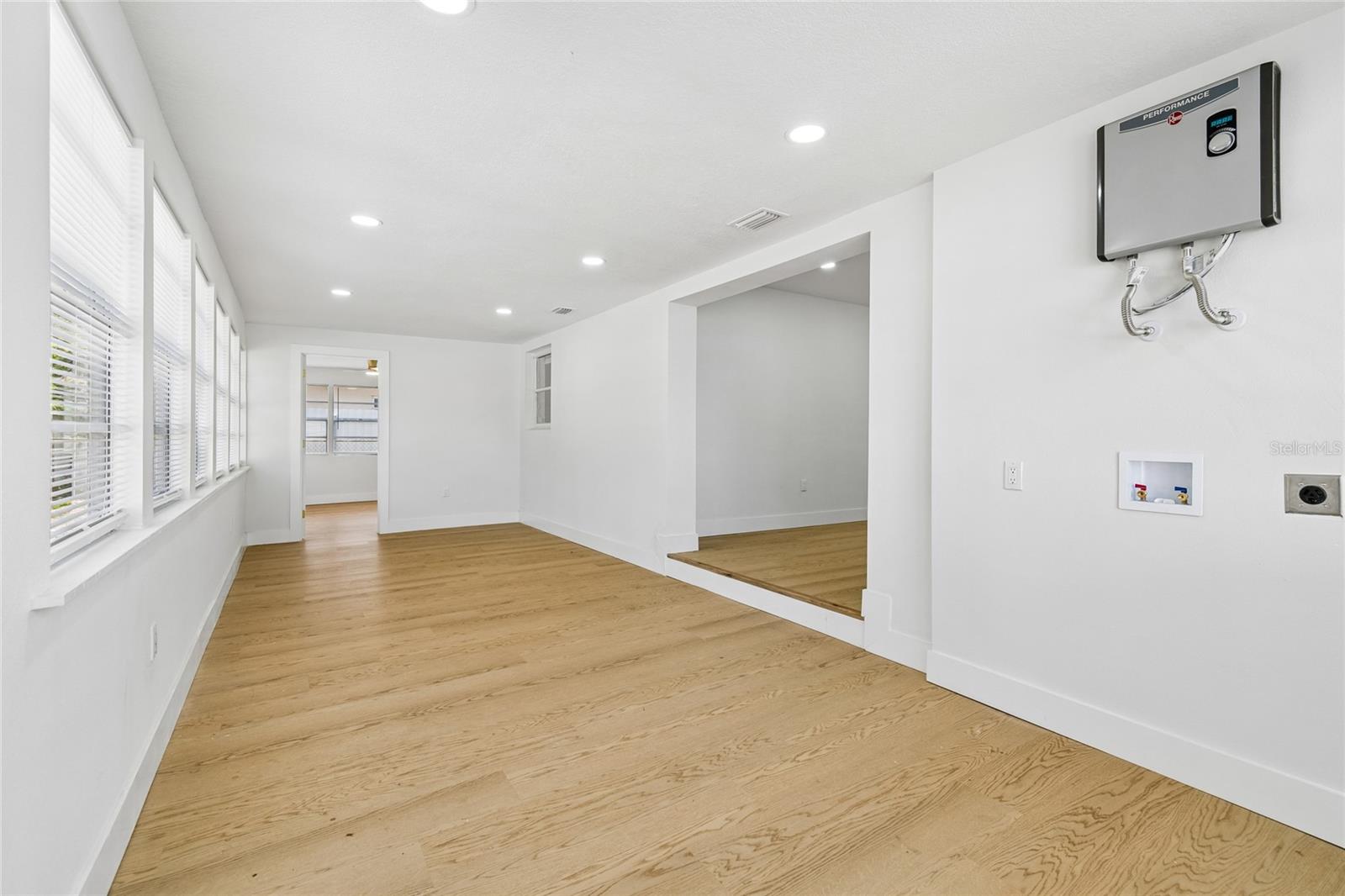 GOLFWOOD ESTATES UNIT 01 - Residential