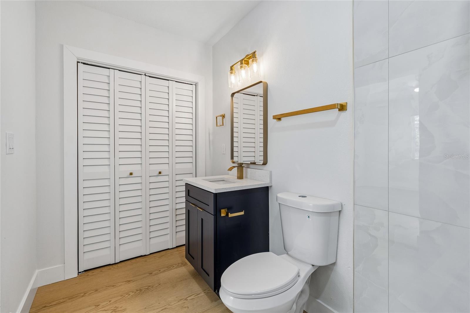 GOLFWOOD ESTATES UNIT 01 - Residential