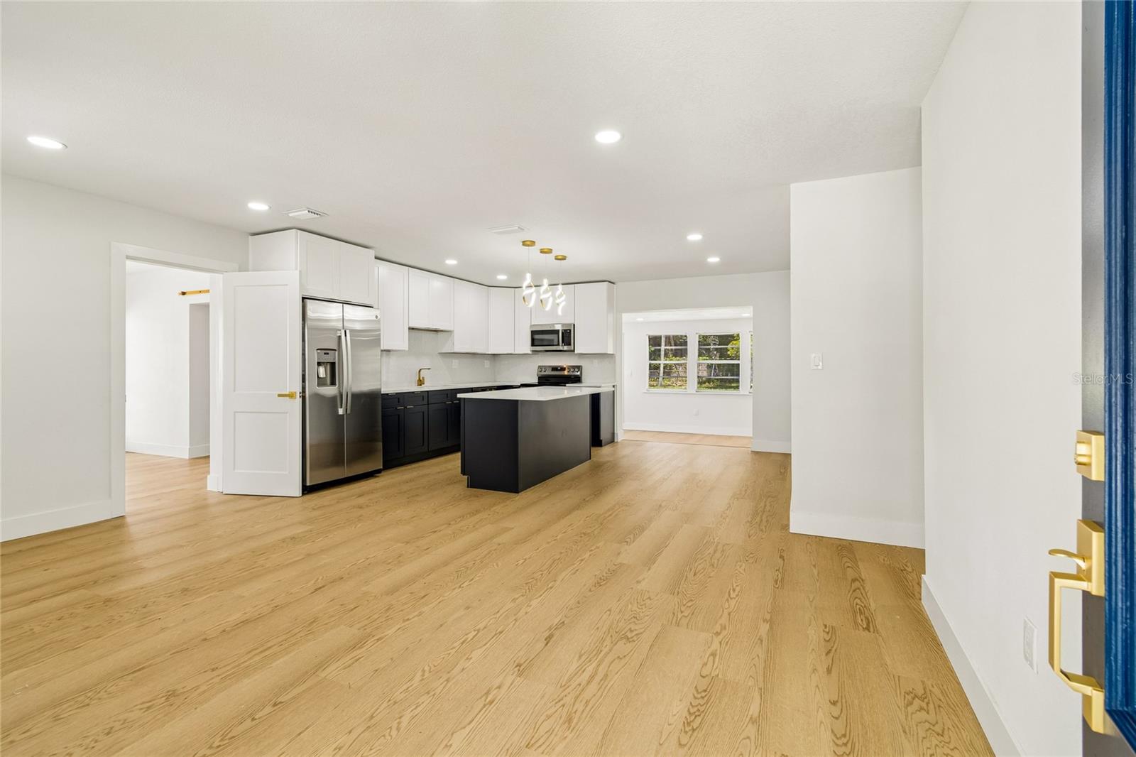 GOLFWOOD ESTATES UNIT 01 - Residential