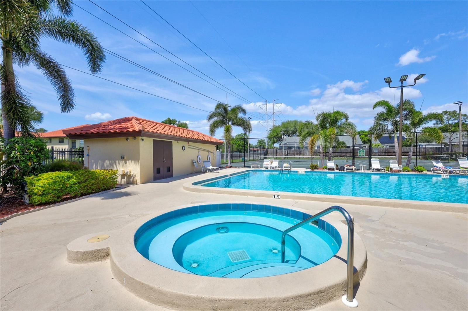 HAMMOCK PINES - Residential Lease