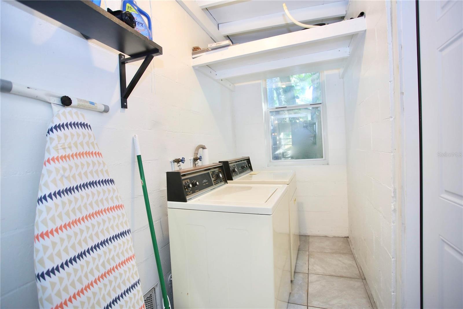 PHILLIPS REP 01 LAKEWOOD - Residential Lease