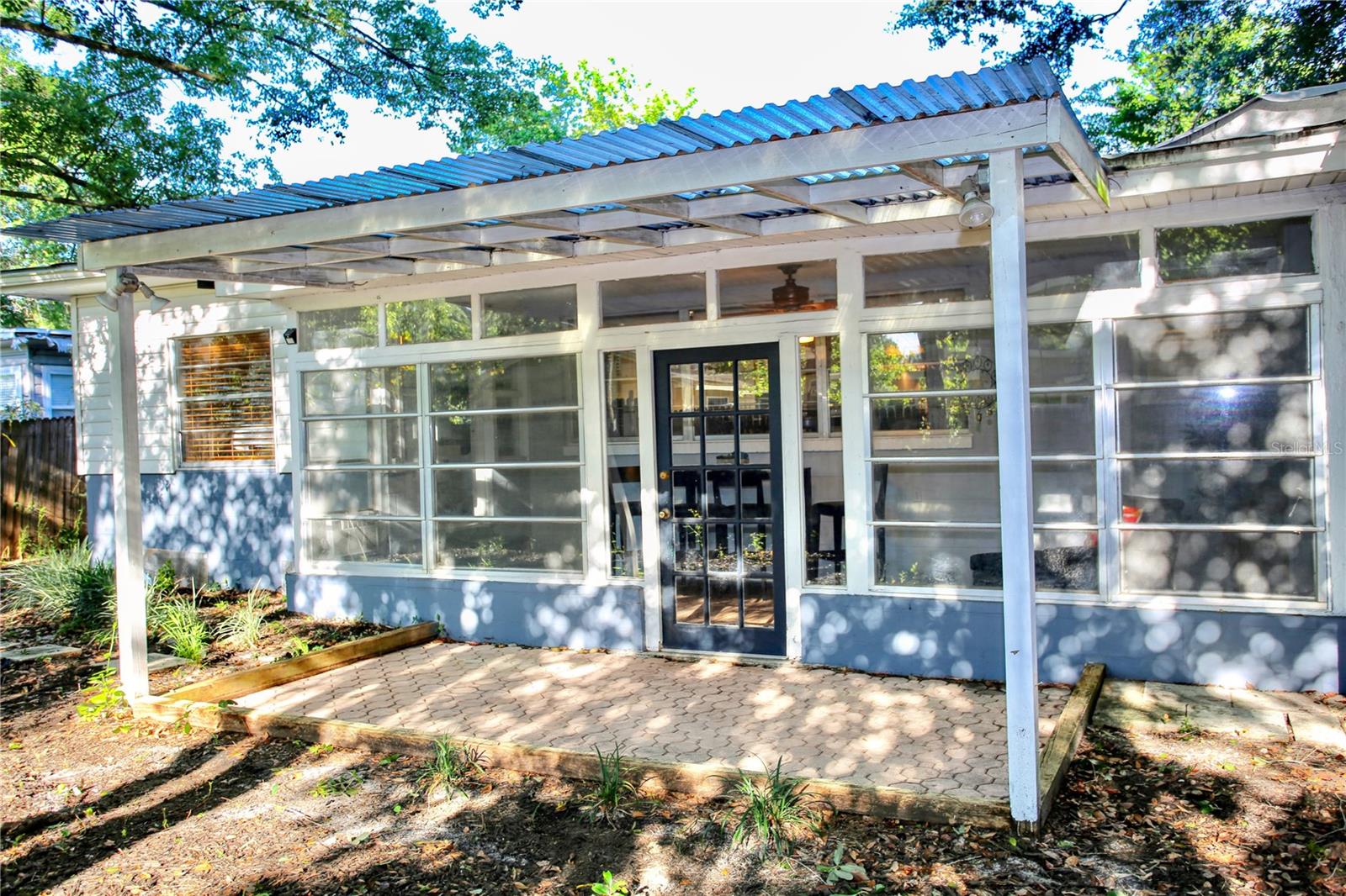 PHILLIPS REP 01 LAKEWOOD - Residential Lease