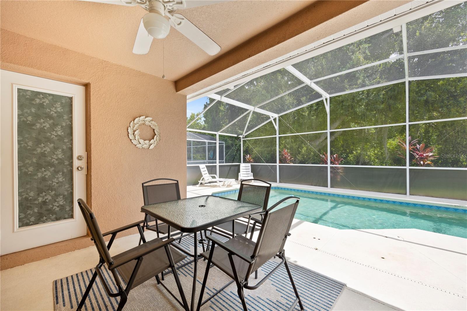 RESERVE AT TOWN CENTER - Residential Lease