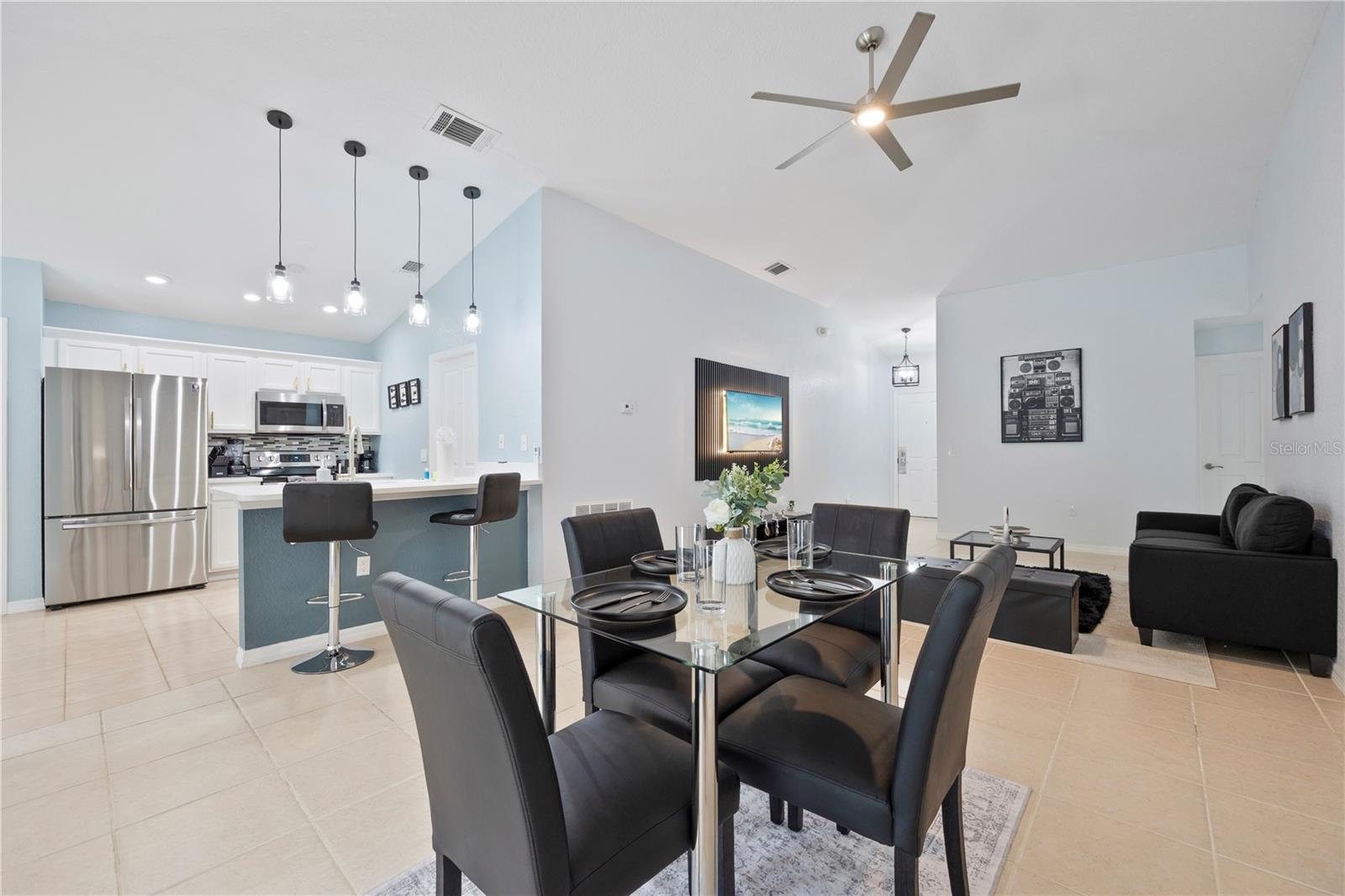RESERVE AT TOWN CENTER - Residential Lease