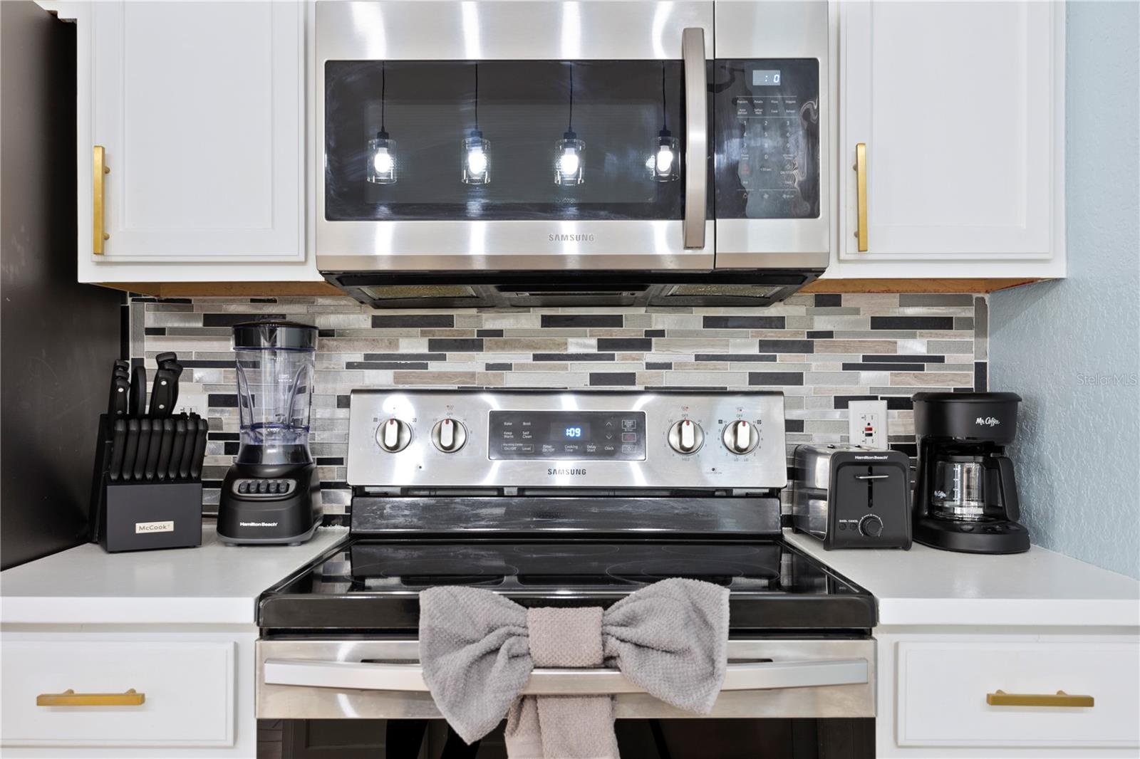 RESERVE AT TOWN CENTER - Residential Lease