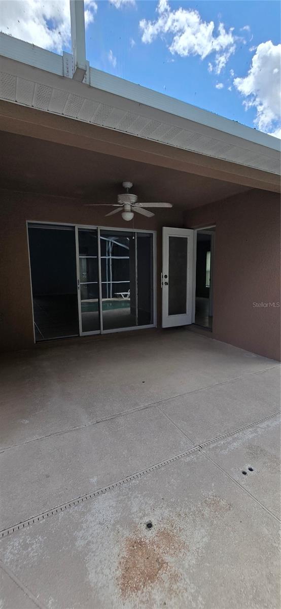 RESERVE AT TOWN CENTER - Residential Lease