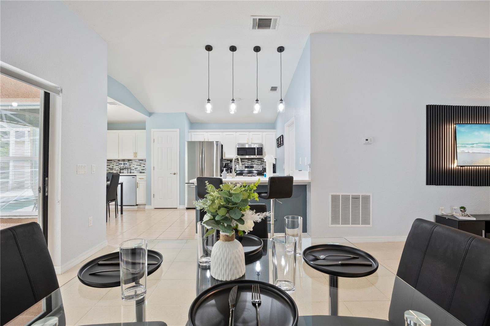 RESERVE AT TOWN CENTER - Residential Lease