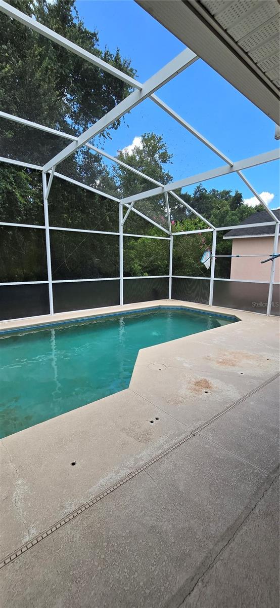 RESERVE AT TOWN CENTER - Residential Lease