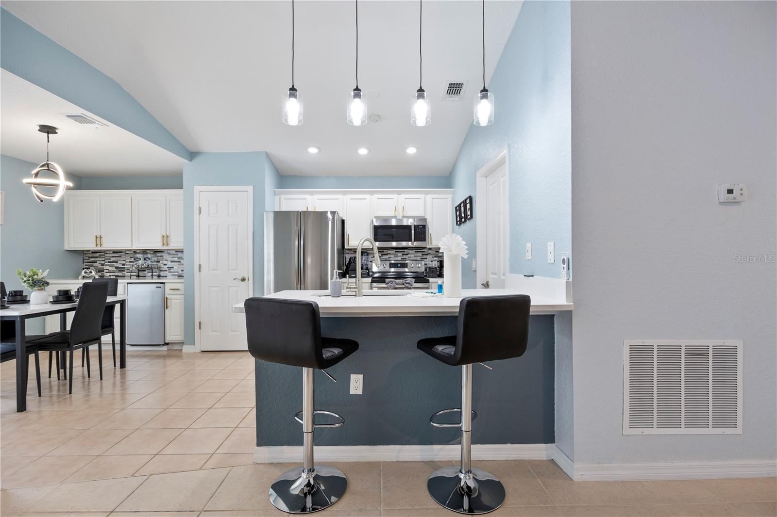 RESERVE AT TOWN CENTER - Residential Lease