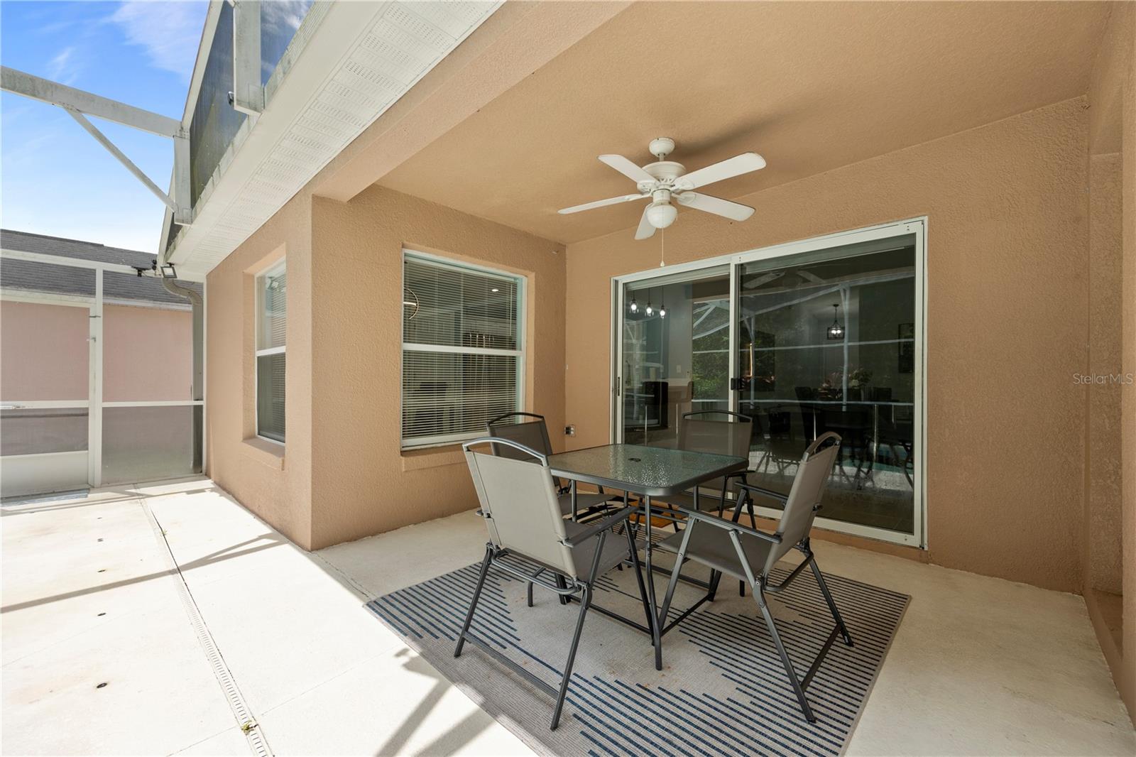 RESERVE AT TOWN CENTER - Residential Lease