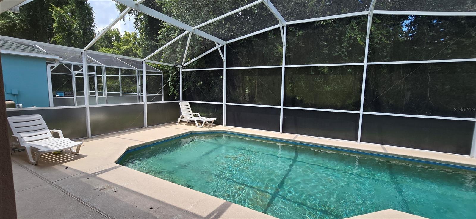 RESERVE AT TOWN CENTER - Residential Lease