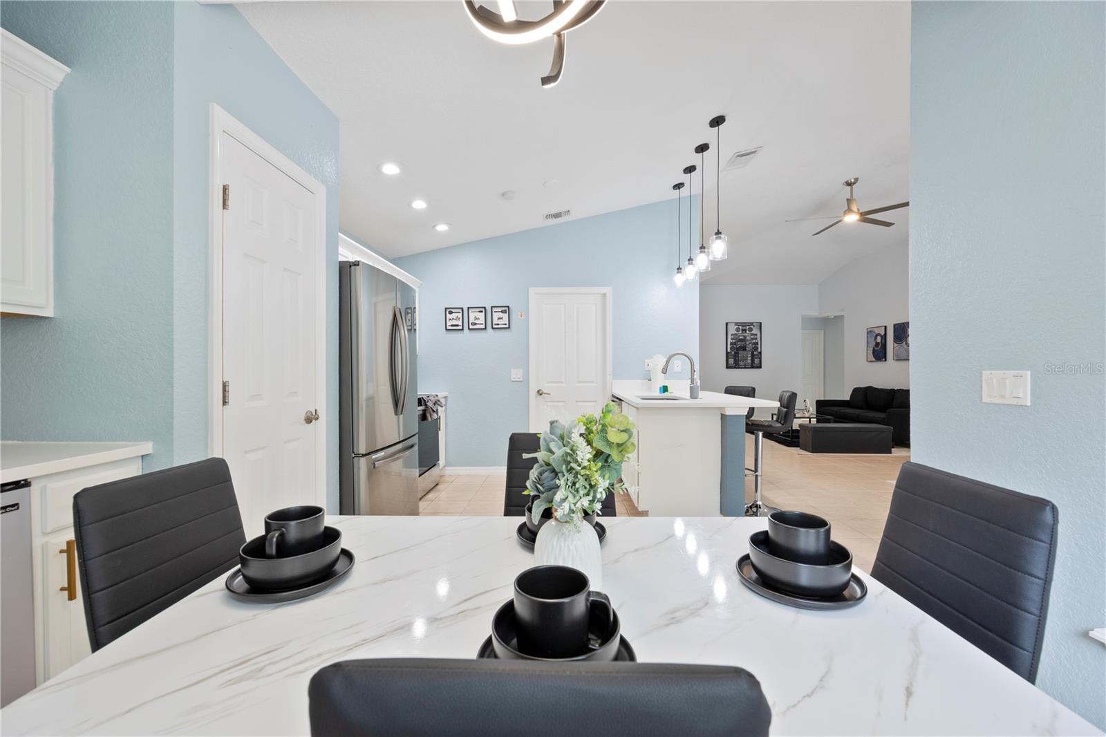 RESERVE AT TOWN CENTER - Residential Lease