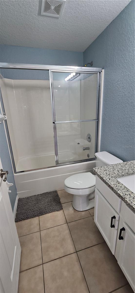 RESERVE AT TOWN CENTER - Residential Lease