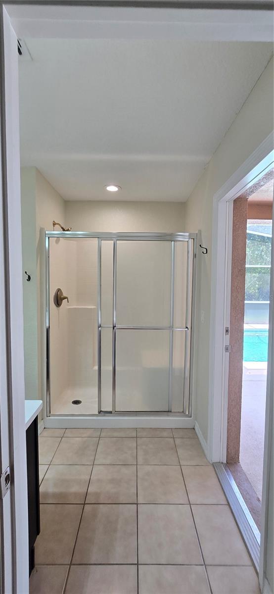 RESERVE AT TOWN CENTER - Residential Lease